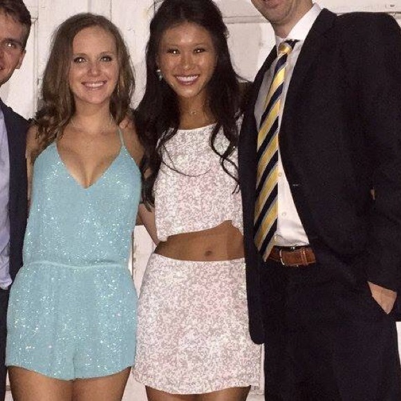 MLV Clyde Two Piece Set - Picture 4 of 5